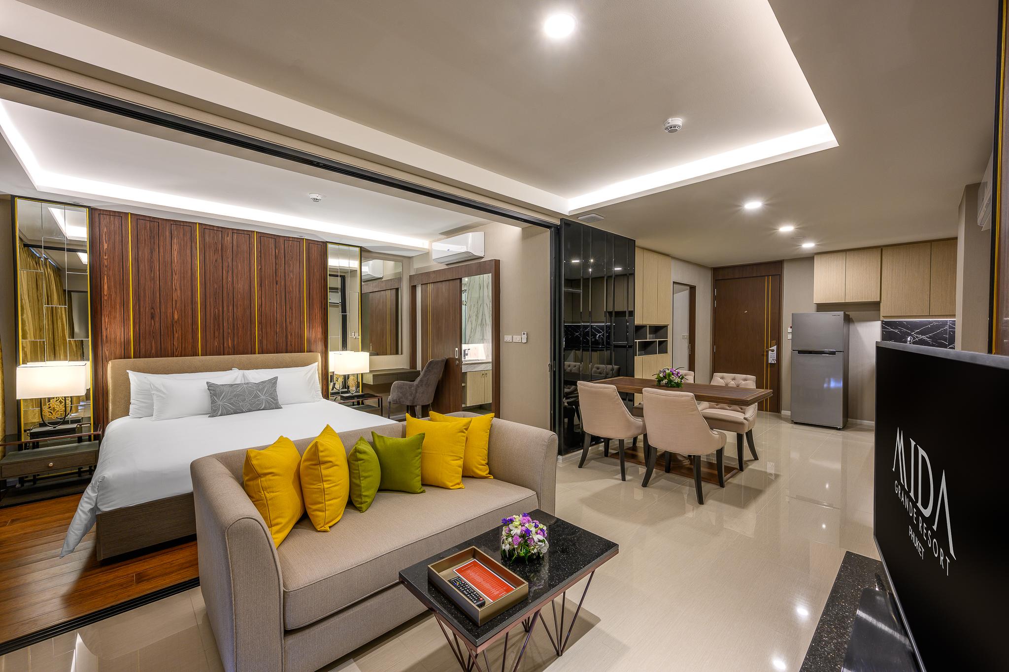 ไมด้า แกรนด์ รีสอร์ต ภูเก็ต Hotel Phuket ภายนอก รูปภาพ