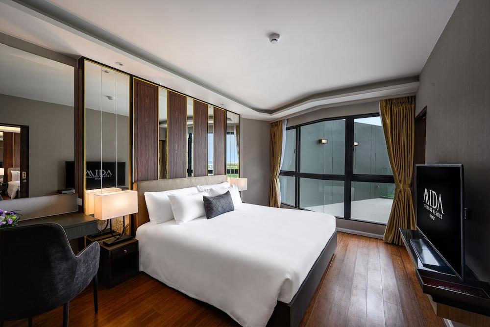 ไมด้า แกรนด์ รีสอร์ต ภูเก็ต Hotel Phuket ภายนอก รูปภาพ